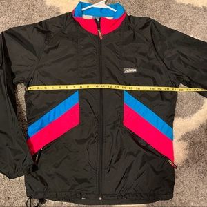 HYND windbreaker, size tag is cut out, see pics